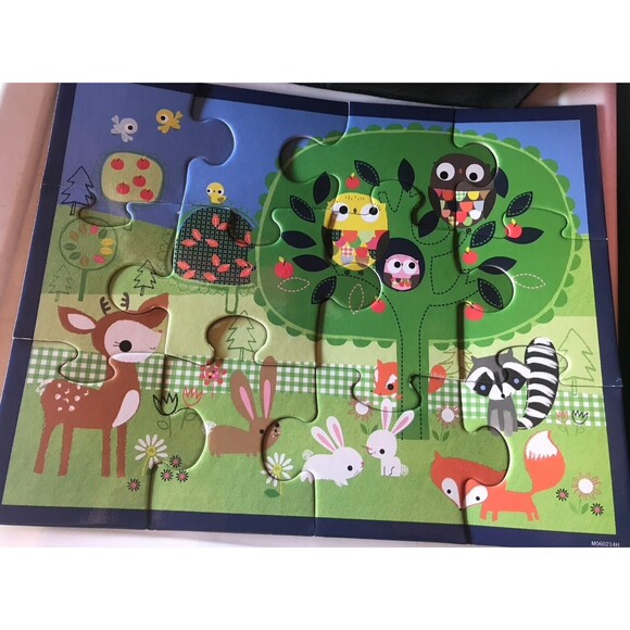 Mudpuppy Pouch Puzzle Forest Friends - 12 Piece Puzzle ages 2+ Toddler Puzzle - Picture 3 of 6